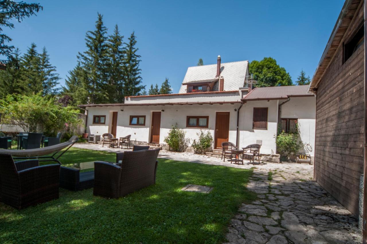 Villa Dei Pini Пескасероли Екстериор снимка