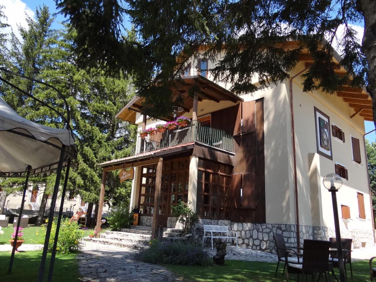 Villa Dei Pini Пескасероли Екстериор снимка