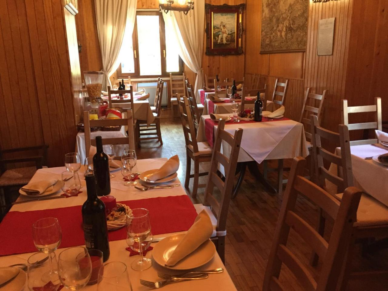 Villa Dei Pini Пескасероли Екстериор снимка