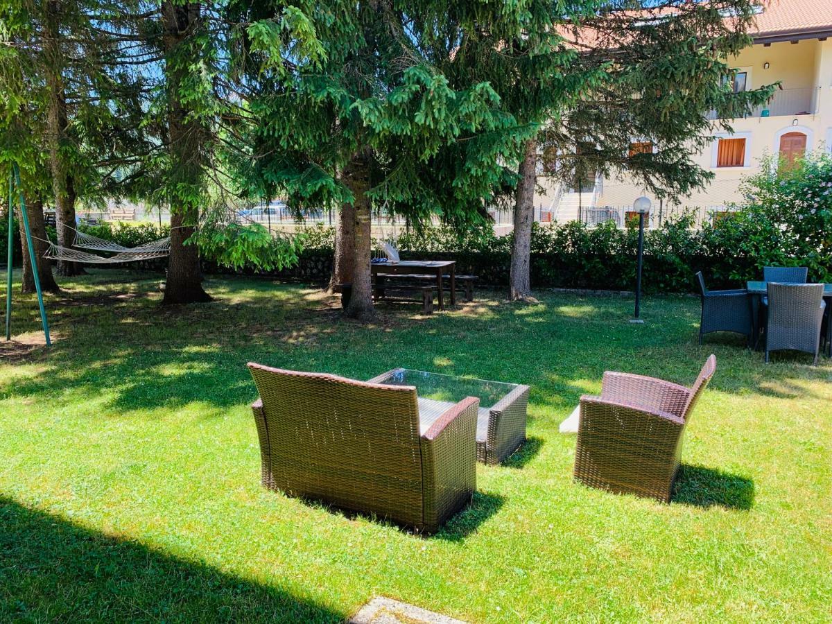 Villa Dei Pini Пескасероли Екстериор снимка